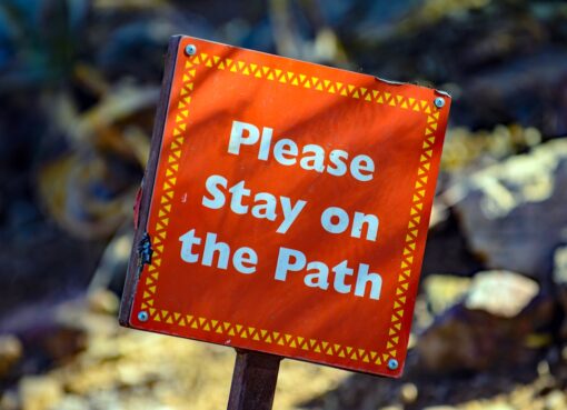 Photo Image: Warning sign Nouns: Warning, sign